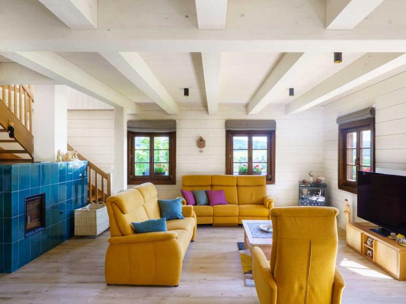 Poloroubenka Benesovsko 13