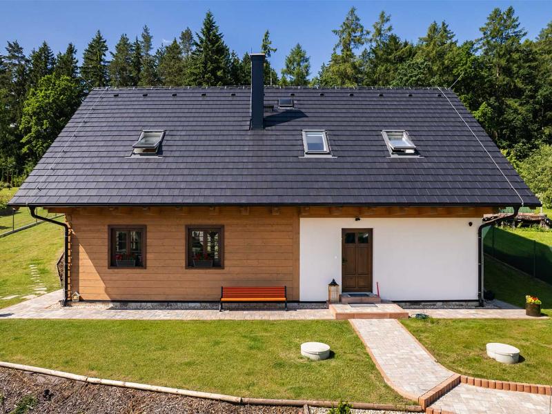 Poloroubenka Benesovsko 18