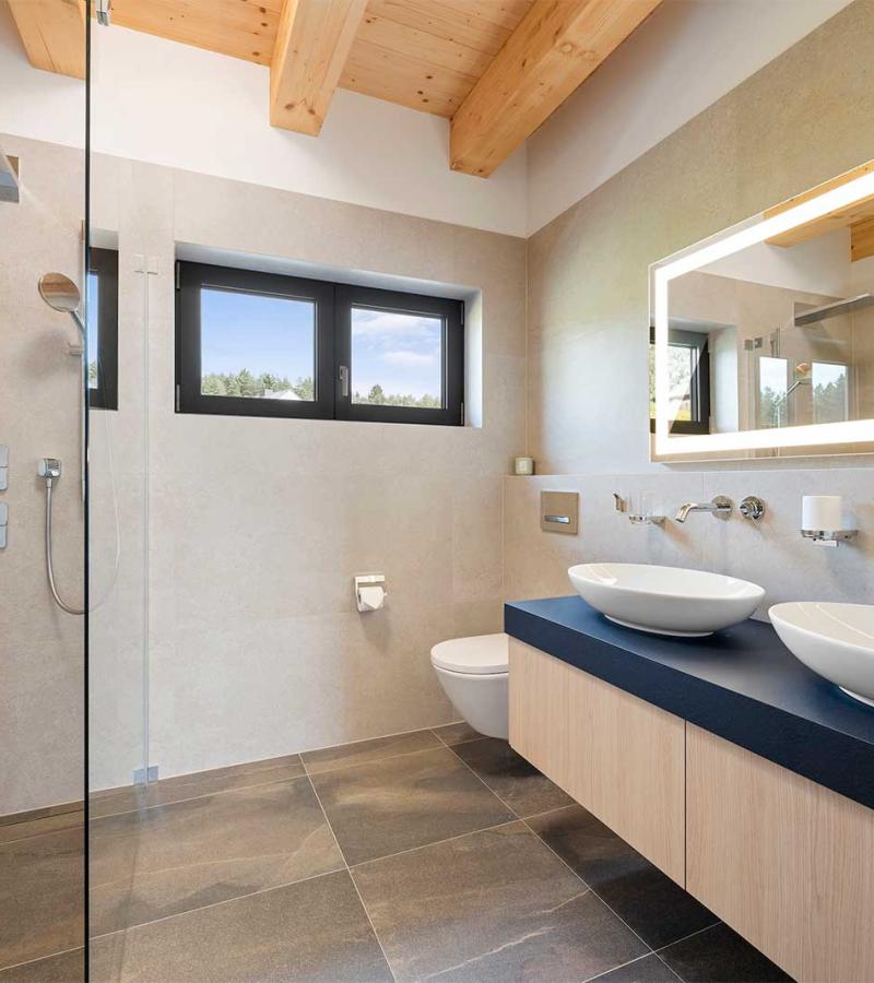 Poloroubenka Lipno 16